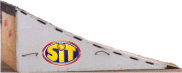 Jumpramp freigestellt mit Sit Logo GIF.gif (114834 Byte)
